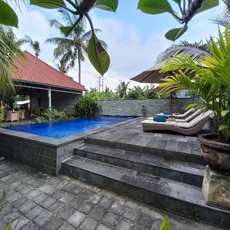 Bobo Bungalow Lembongan Exteriör bild