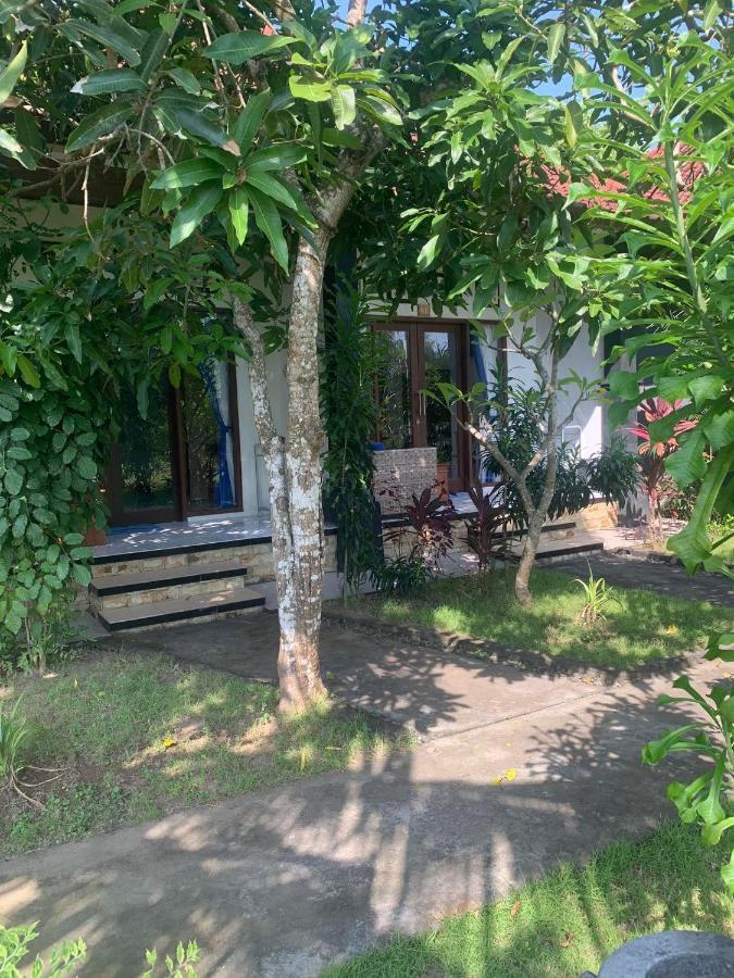Bobo Bungalow Lembongan Exteriör bild